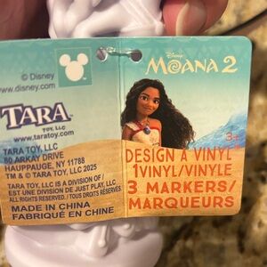 Disney Moana 2 Vinyl Art Set with Markers